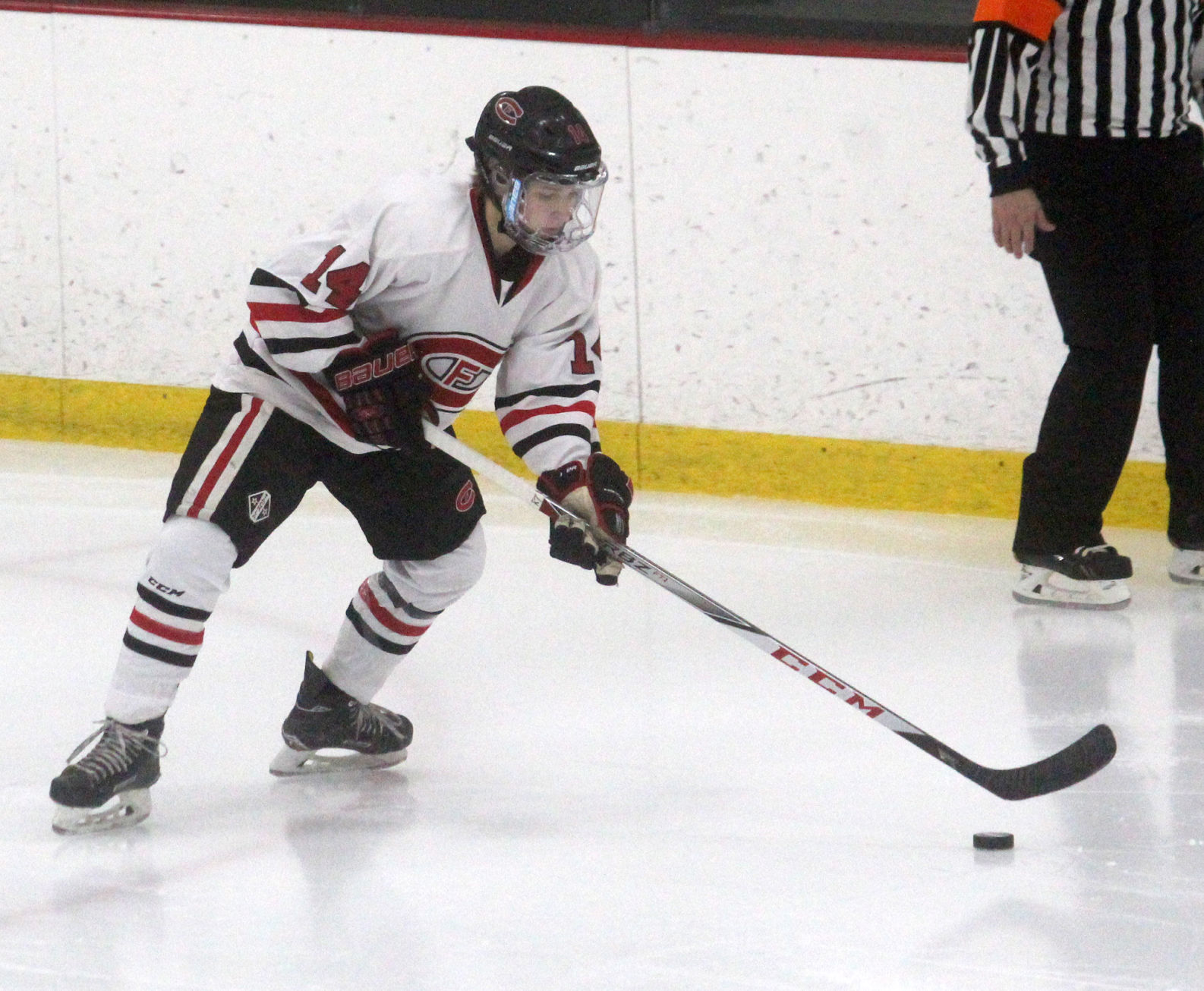 River Falls at Chi-Hi boys hockey 1-3-19